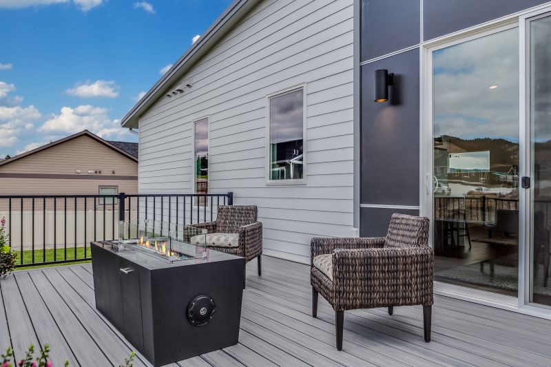 Deck Sealing in Kansas City, KS